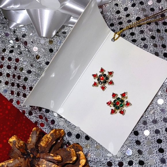 Sparkling Holiday Earrings Choice - Picture 6 of 12